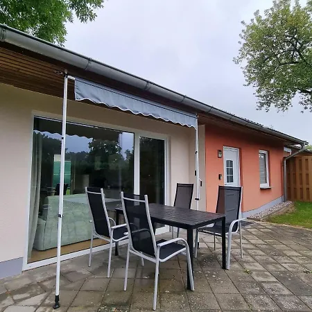 Casa de Férias Reihenhaus Im Natur- Und Am Gross Labenzer See, Klein Labenz